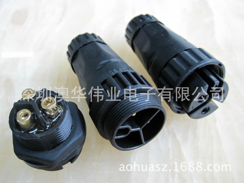 澳华伟业批发：如何引领行业潮流